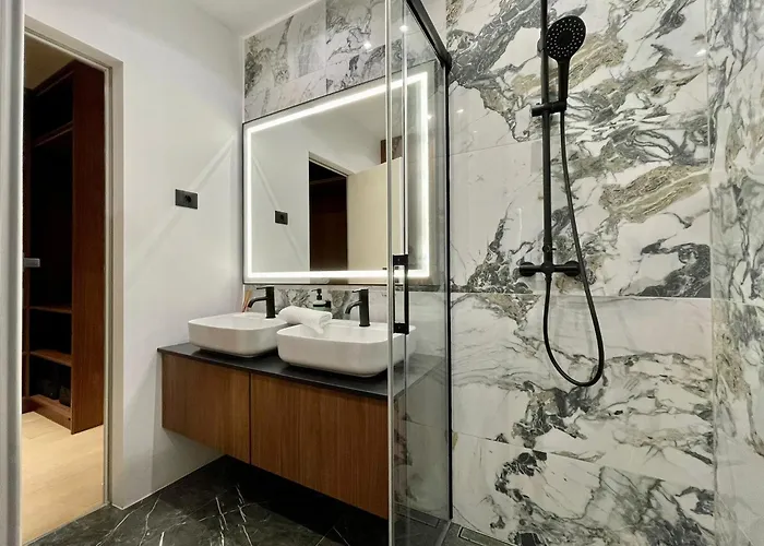 Penthouse Lebada View * بوخارست