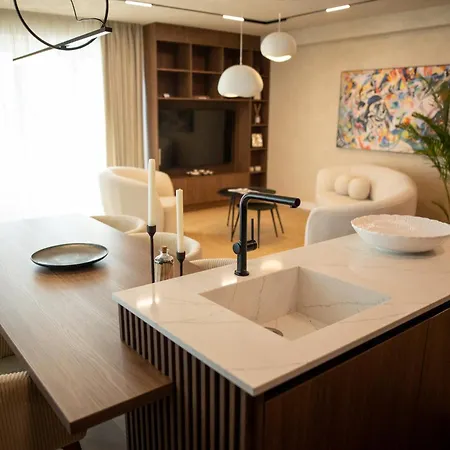 Penthouse Lebada View