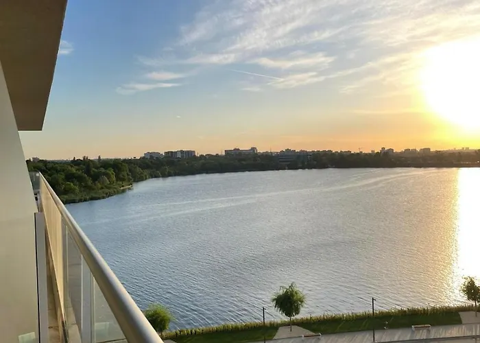 Penthouse Lebada View בוקרשט