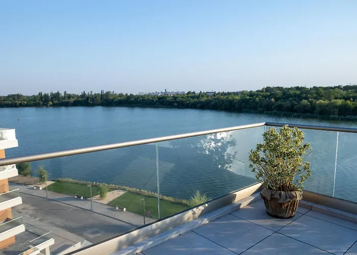 Penthouse Lebada View