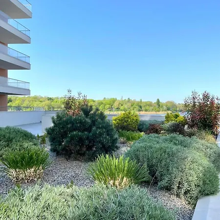 Apartment Penthouse Lebada View Bucharest