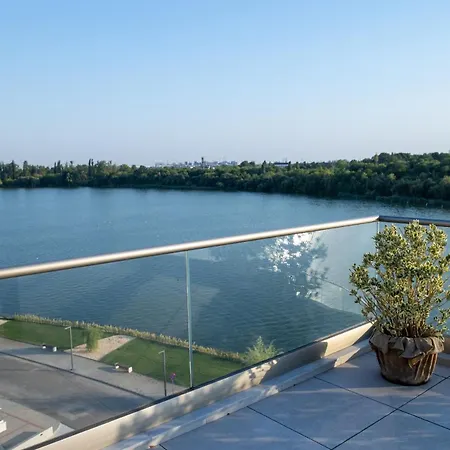 Penthouse Lebada View